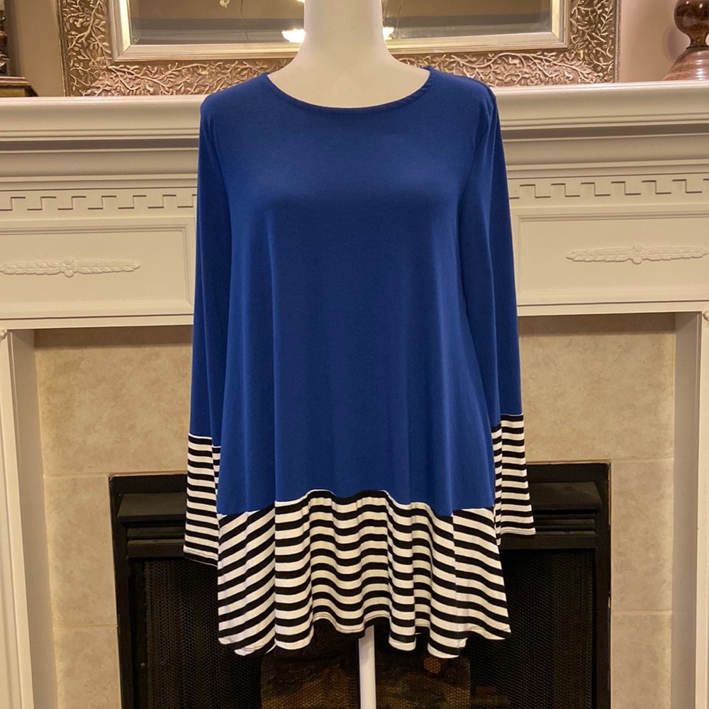 Zenana Premium Long Sleeve Blue Stripe Tunic Top